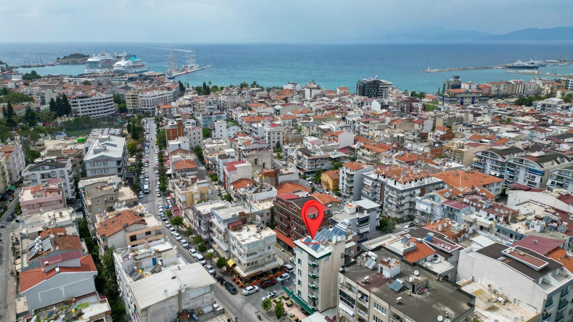 Hikmethan Otel Kusadası Esterno foto